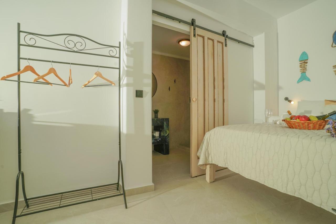 Seabed Suites Mykonos Mykonos Town Exterior photo
