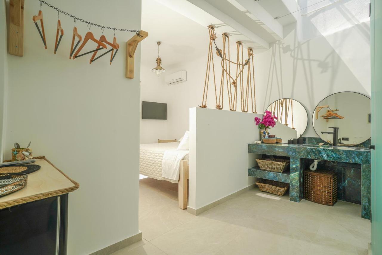 Seabed Suites Mykonos Mykonos Town Exterior photo